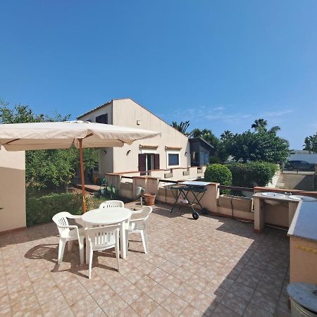 Casa Migliorisi A Marina Di Ragusa Per Vacanze Exterior foto